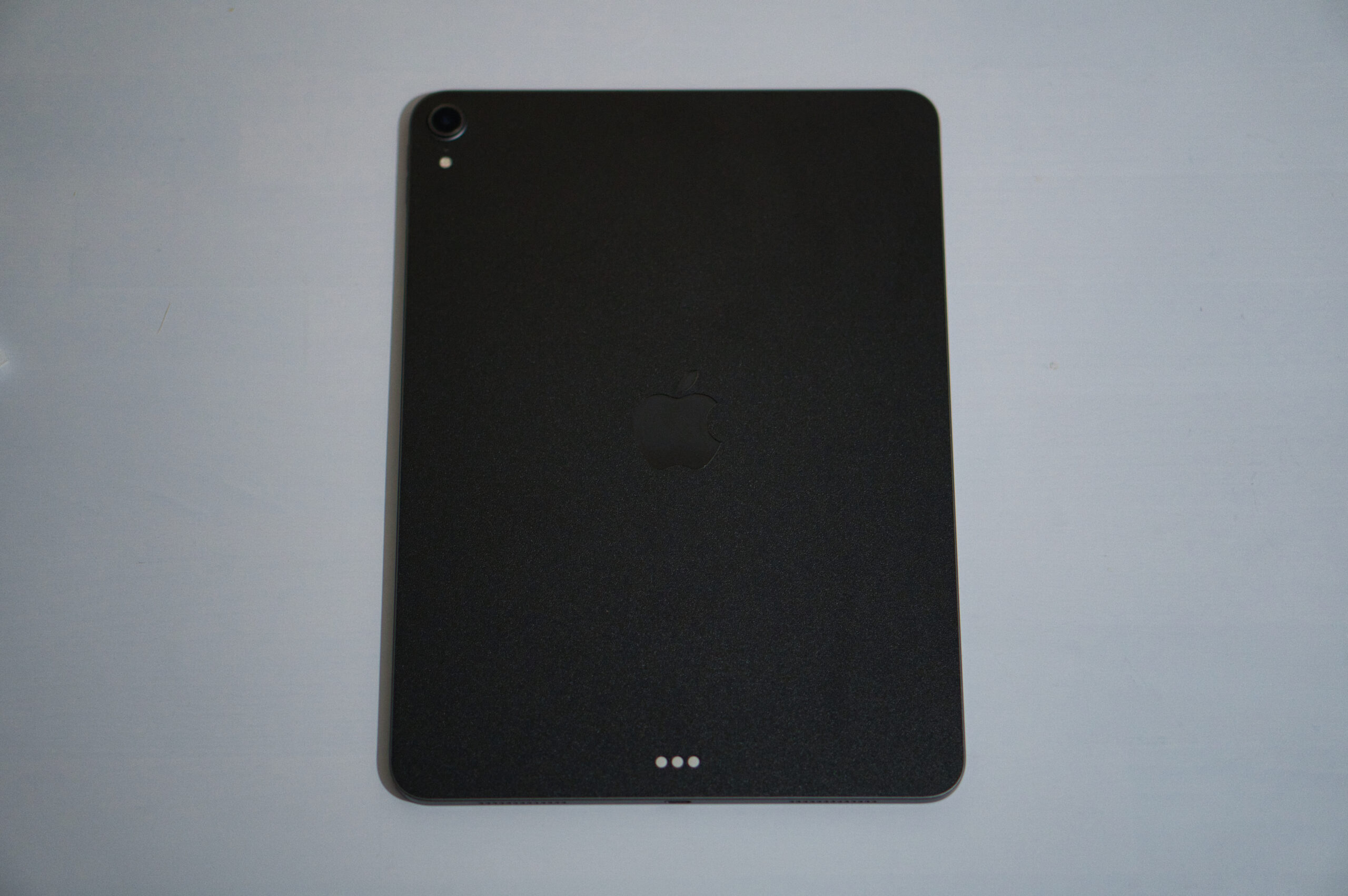 wraplus iPad Pro 側面シール 貼り付け後